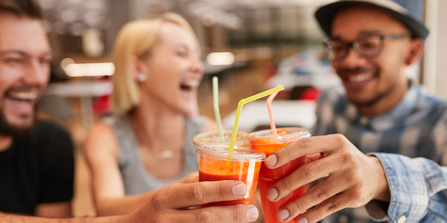 Franchise business loan image - 3 people drinking juices